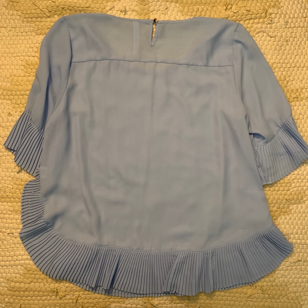Modern Ruffle Blouse - Picture 3 of 3